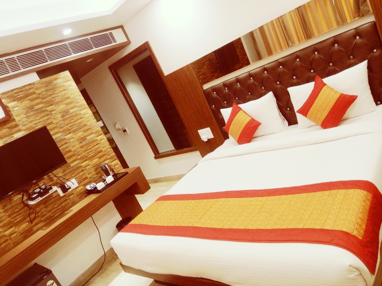 Standard Room Hotel Sun View International Karol Bagh